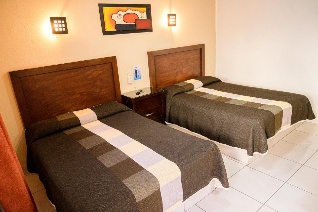 Hotel Acuario Ocotlán Exterior foto